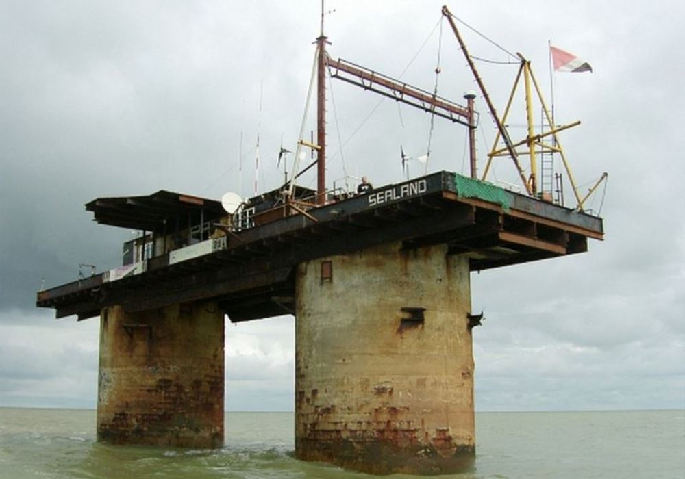 Sealand: La micronación que sobrevive frente a las costas del Reino Unido.