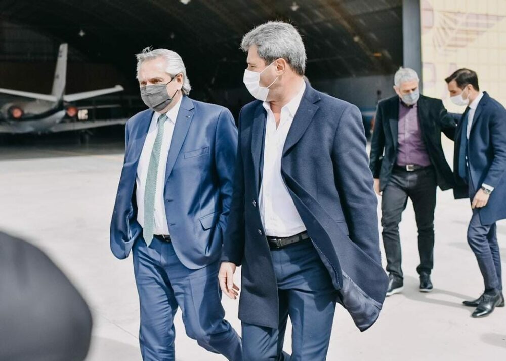 Alberto Fernández llegó a la provincia en su segunda visita presidencial del año.