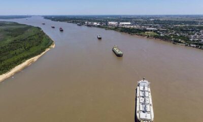 El Gobierno creó por decreto el Ente Nacional de Control y Gestión de la Hidrovía Paraná-Paraguay.