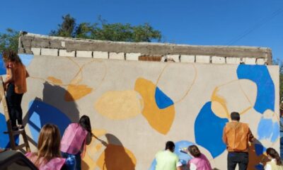 El equipo de “Las Margaritas” dejó sus sensaciones por la pandemia pintadas en un mural.