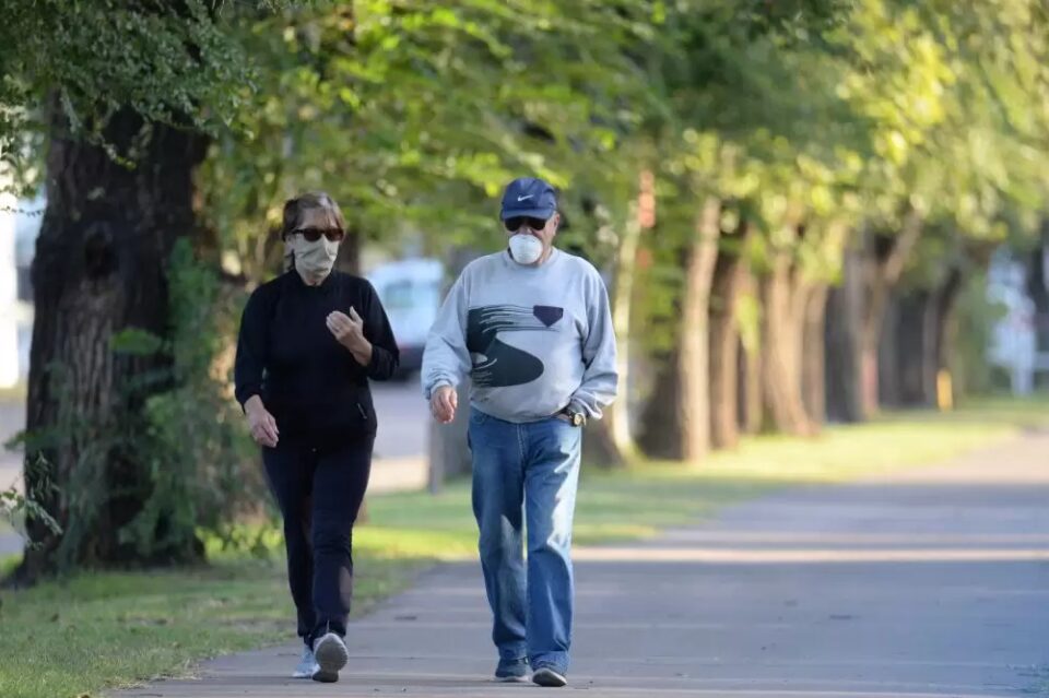 Durante la jornada del jueves se registraron16 contagios y 4 muertes por coronavirus.