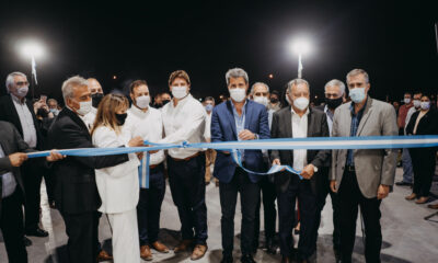 Uñac inauguró una fábrica de termotanques solares para equipar viviendas e industrias.