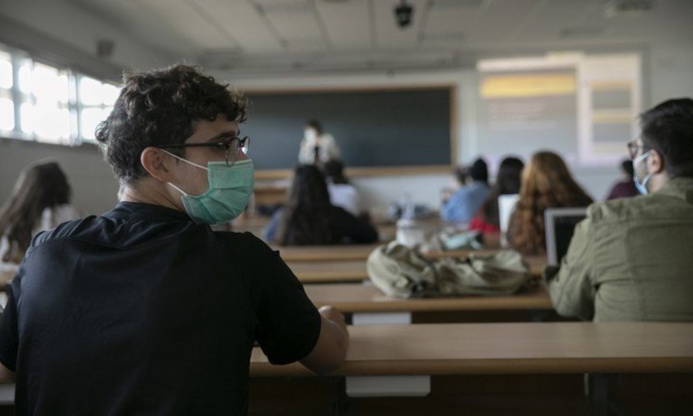 Presencialidad plena en universidades: las decisiones que tomará la UNSJ y la UCCuyo.