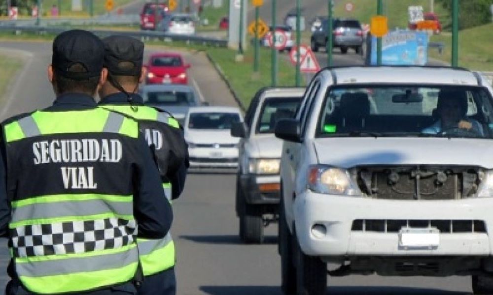 Este fin de semana reforzarán los controles viales.