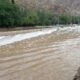 Tras la lluvia, 100 personas quedaron varadas y personal del Operativo Verano las rescató.