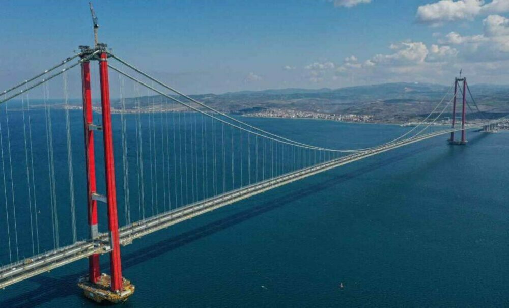 Turquía inauguró el puente colgante más largo del mundo