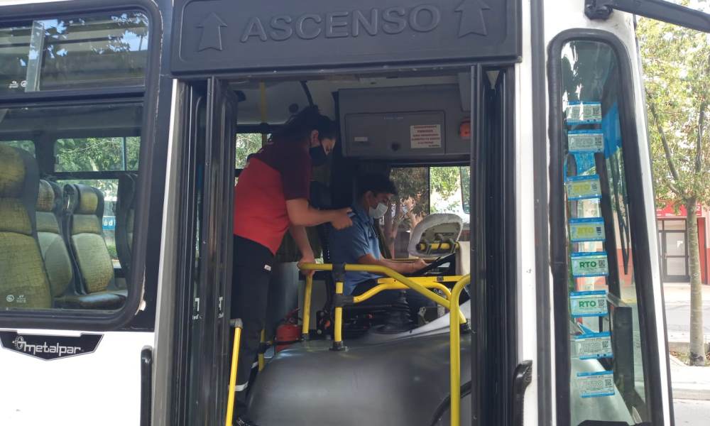 RedTulum: inspectores de Tránsito salen a controlar el cumplimiento de horarios y frecuencia de colectivos.