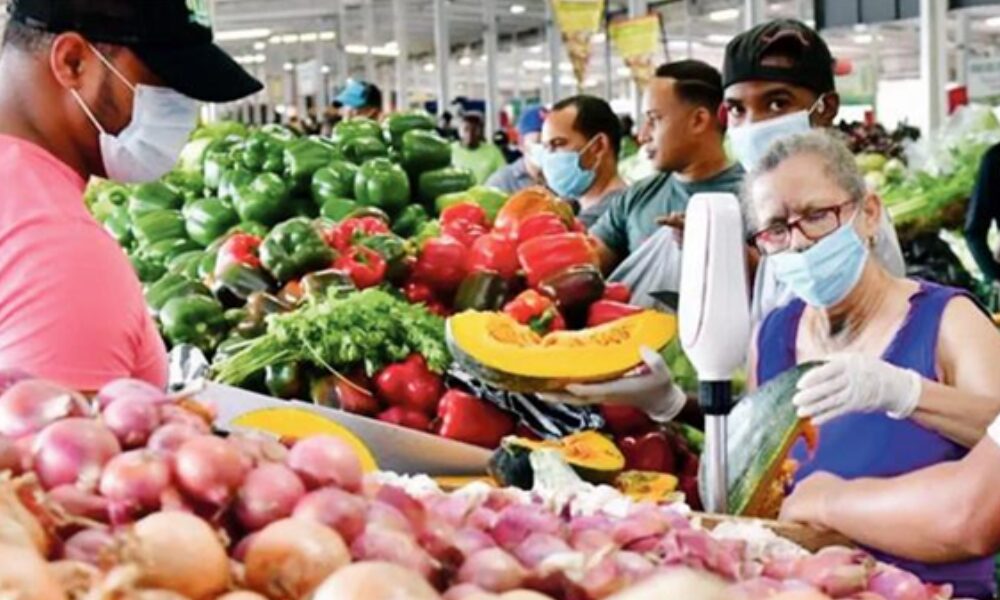 UIA y la CGT se comprometieron con el Gobierno Nacional a trabajar en detener los aumentes de precios.