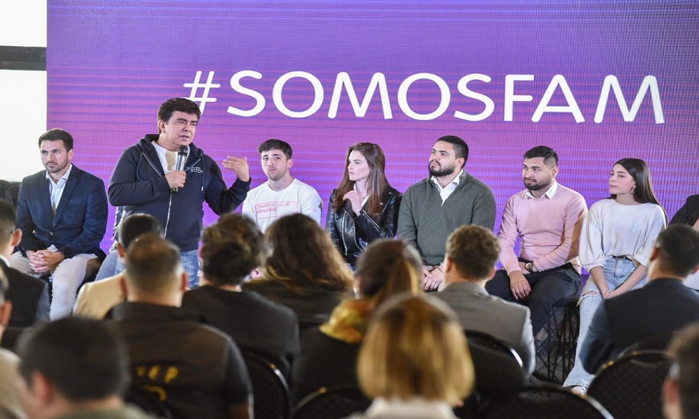 Fernando Espinoza encabezó el encuentro de la Federación Argentina de Municipios en  Cuyo.