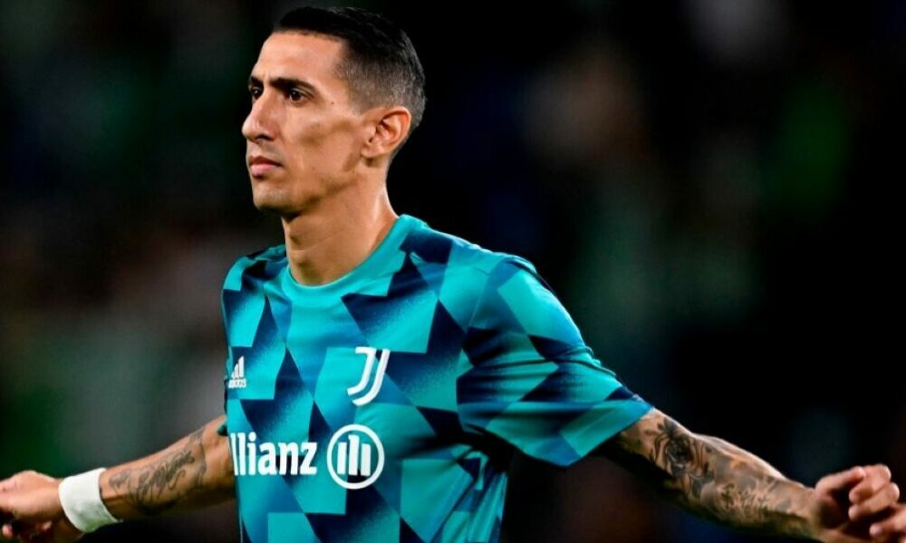 Alarma en la Selección: Di María abandonó el campo de juego lesionado.