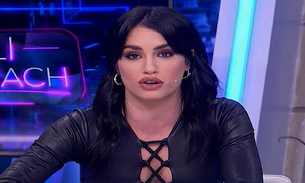 Lali Espósito cruzó a un televidente en un programa de España: “Sos el real ejemplo de un acosador”.