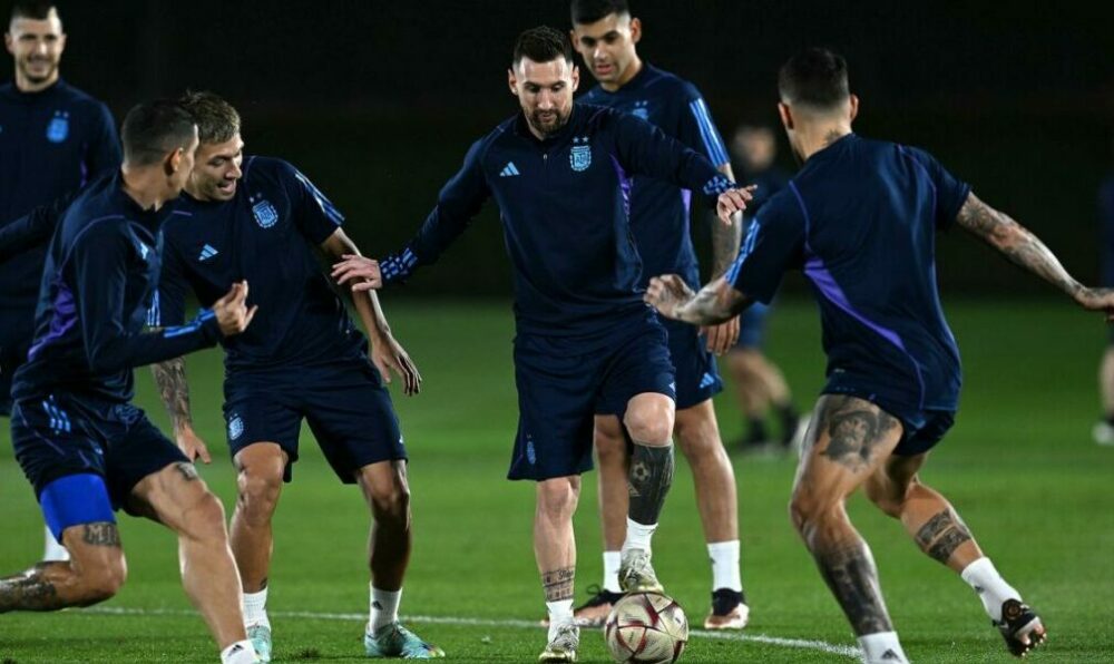 Con Di María y De Paul, Argentina completó la última práctica antes de la semifinal.