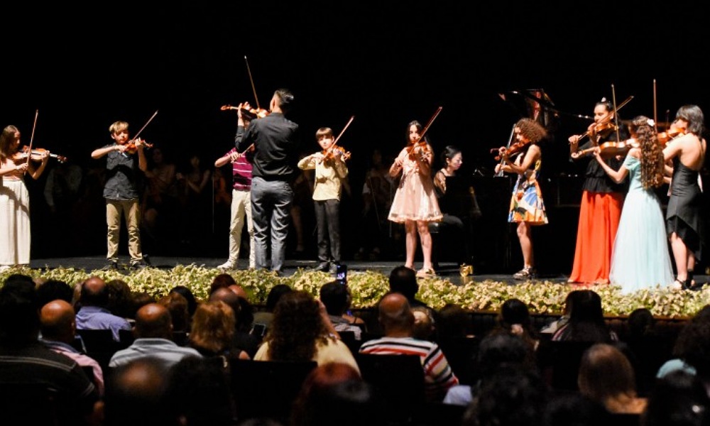 El espíritu navideño colmará al Teatro Bicentenario.