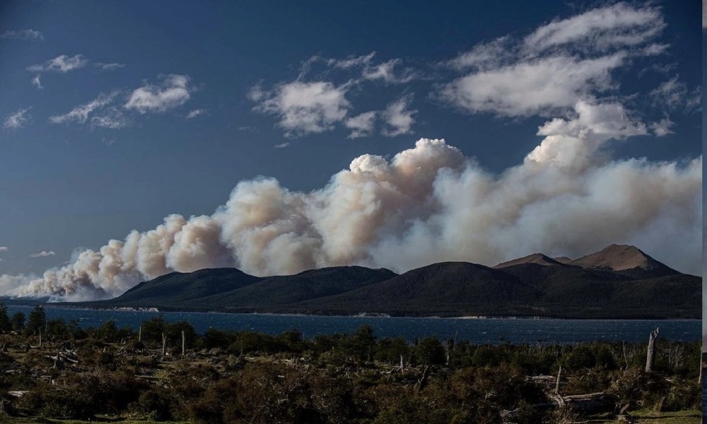 Casi 8000 hectáreas afectadas por un incendio en Tierra del Fuego.