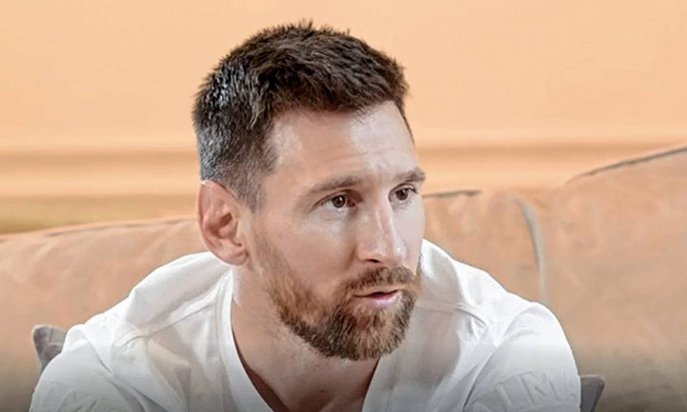 Estudió un texto de semiótica leído por Lionel Messi gracias a la inteligencia artificial.