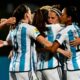 La selección argentina femenina de fútbol venció 2 a 0 a Nueva Zelanda.