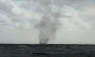 Una tromba marina sorprendió en la costa de Monte Hermoso.