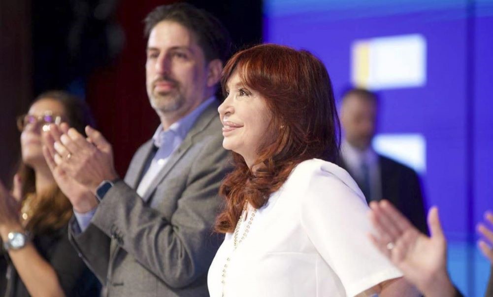 Cristina Kirchner: “Todos hacen competencia a ver quién es más malo y va a ajustar más”.