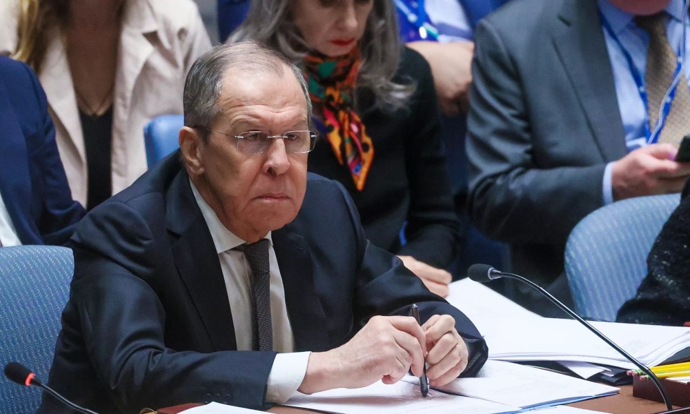 Lavrov: EEUU se dedica a destruir la globalización, alabada como bien supremo del mundo.