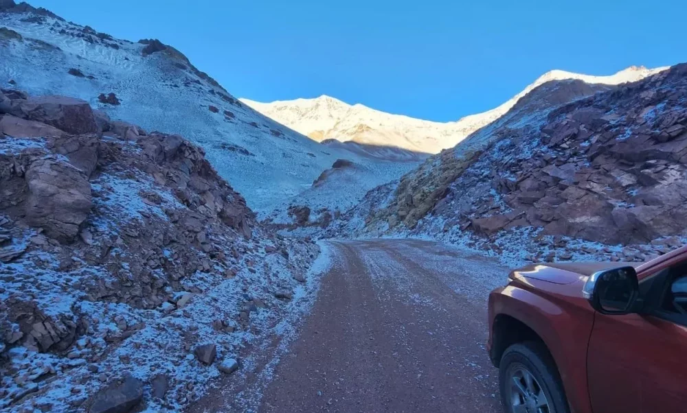 El Paso de Agua Negra permanece cerrado por el temporal.