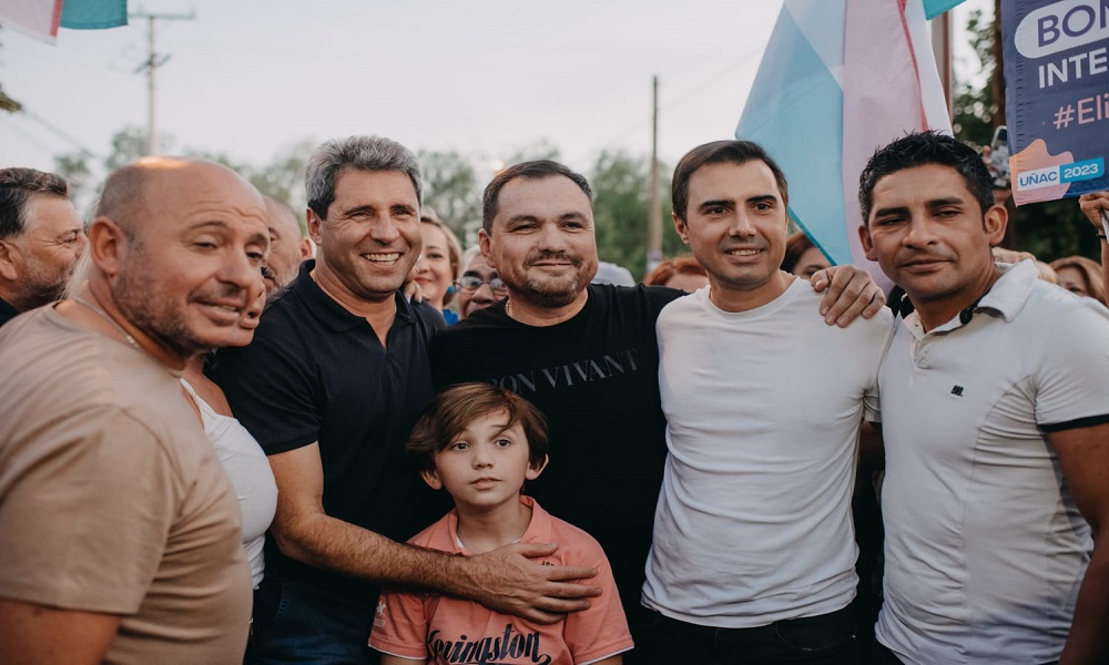 La fórmula Uñac-Andino recorrió Rawson con sus candidatos a la intendencia.