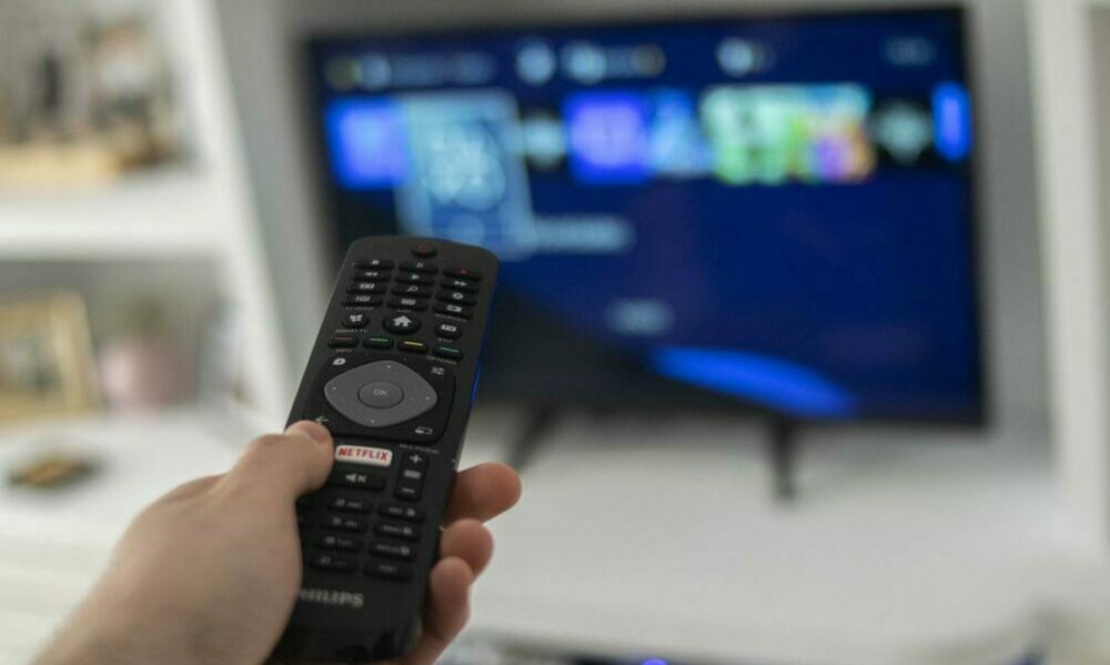 Enacom autorizó subas para telefonía, internet y TV de 4,5% mensual hasta fin de año.