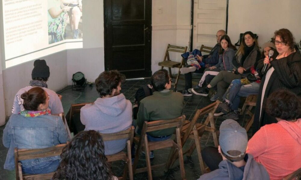 Lanzan nuevos talleres del programa de Actividades de Formación del Chalet Cantoni.