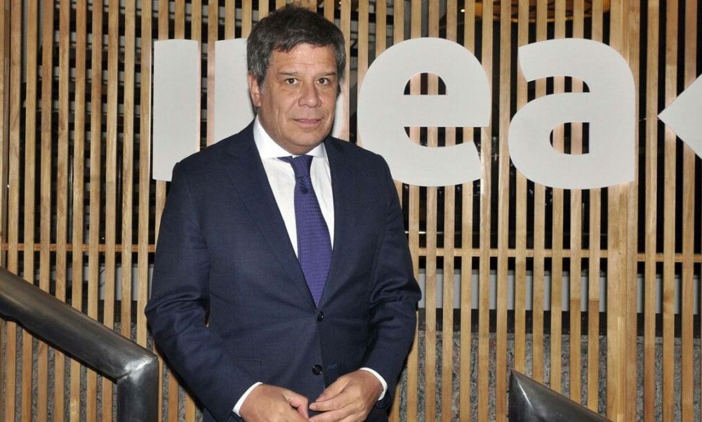 Facundo Manes declinó su precandidatura presidencial por la UCR.