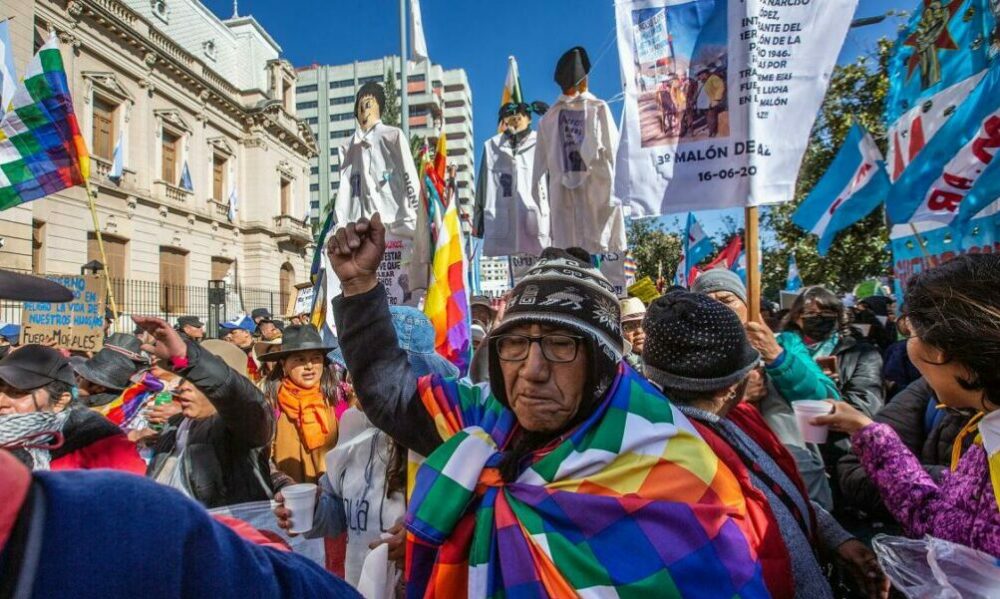 Jujuy: Movilizaciones y cortes de ruta tras la aprobación de la reforma constitucional.