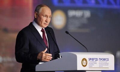 Putin: “El potencial económico debe estar ligado a la mejora del bienestar de nuestro pueblo”.