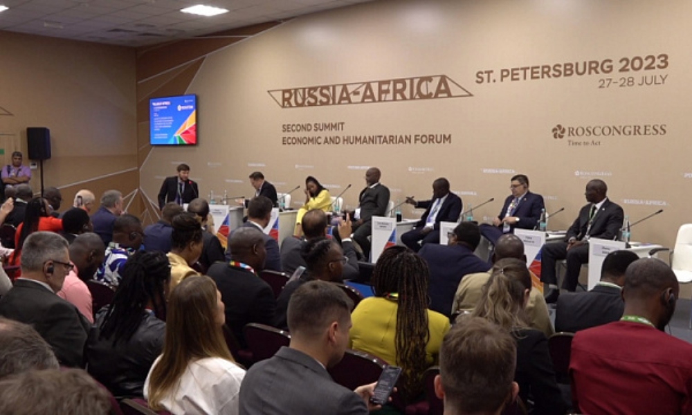 Inaugurado el Segundo Foro Económico y Humanitario Rusia-África en San Petersburgo.