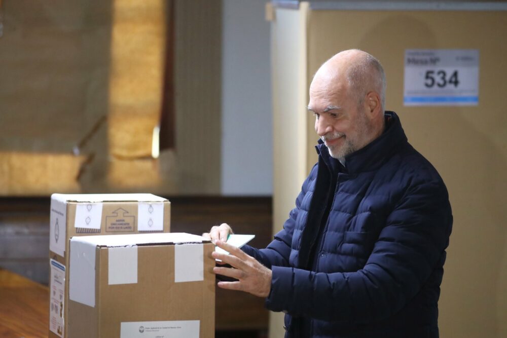 Votó Horacio Rodríguez Larreta: “espero que todos los argentinos vayan a votar”.