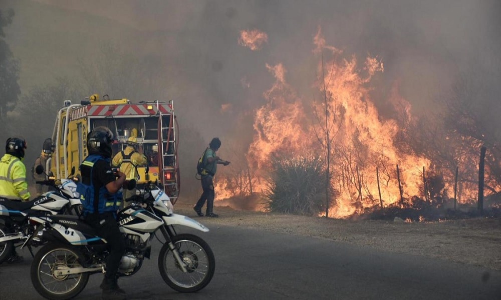 Incendios: detectaron un nuevo foco ígneo en San Luis y evacuaron a 15 personas.