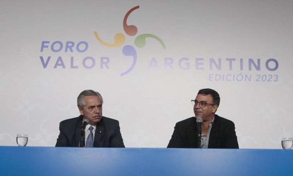 Alberto Fernández y Roig encabezan el Foro Valor Argentino, organizado por referentes del cooperativismo.