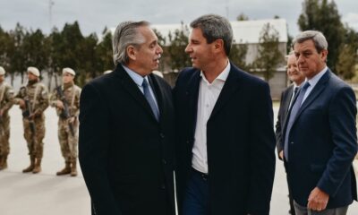 El presidente ya se encuentra en San Juan para la entrega de viviendas en Pocito.