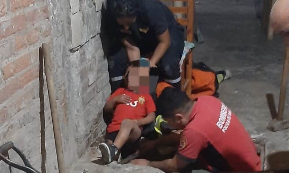 Niño de 4 años fue salvado por Bomberos (FOTOS)