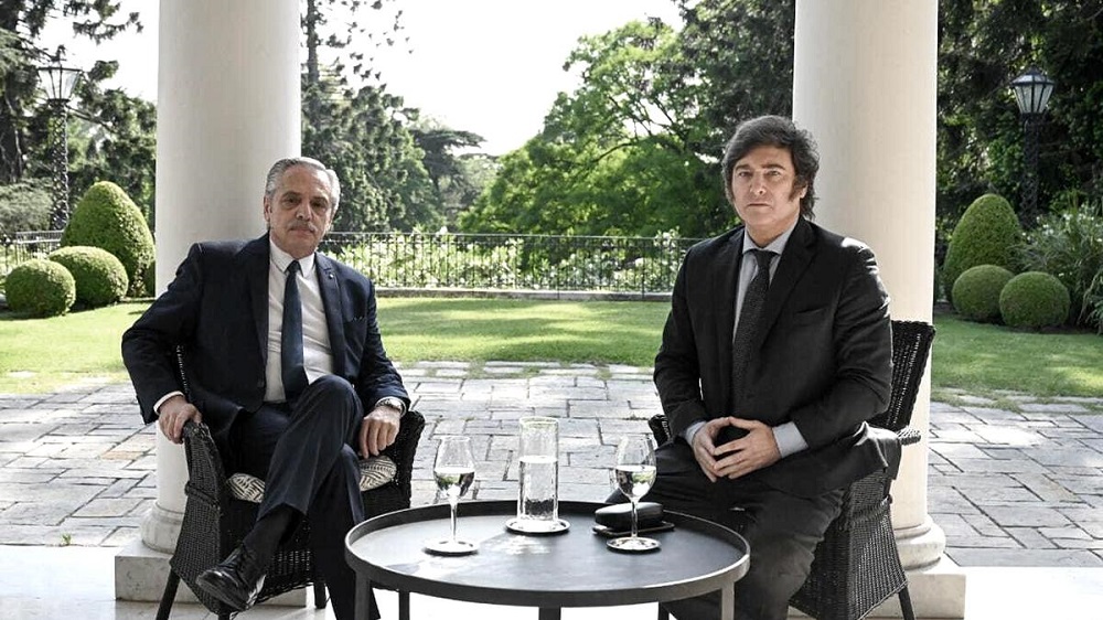 Alberto Fernández recibió a Javier Milei en la residencia de Olivos para comenzar la transición.