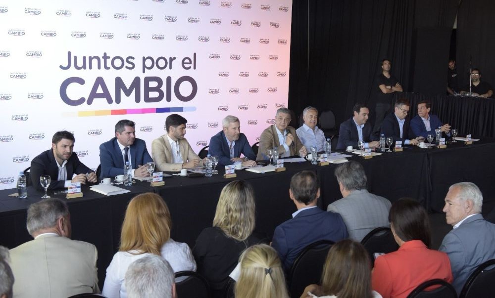 Gobernadores y legisladores de Juntos por el Cambio ratificaron la unidad.