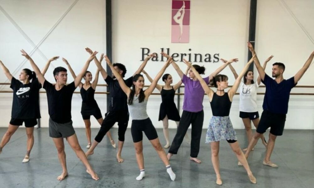 El Instituto Ballerinas presentará “Navidad en casa” en el Teatro del Bicentenario