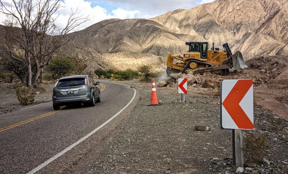 Trabajan para brindar más seguridad en una ruta que une la ciudad con Calingasta e Iglesia