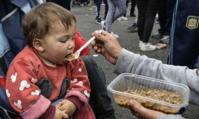 Indicadores confirman que la mitad de los argentinos es pobre.