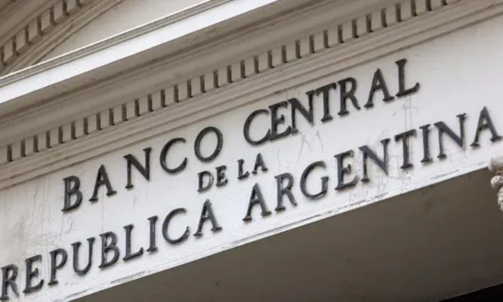 Plazo fijo: trasdato de inflación, el BCRA volvió a bajar la tasa y la llevó al 40% anual.