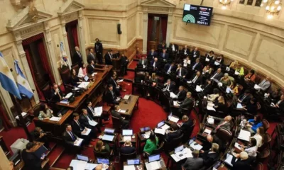 A pesar de la polémica, senadores cobrarán su sueldo con el nuevo aumento este lunes