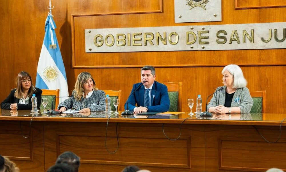 Orrego sobre el plan de alfabetización: “Este es el puntapié para mejorar la calidad educativa de los estudiantes”.