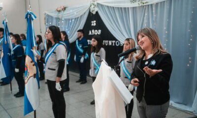 La escuela secundaria Carlos Pellegrini conmemoró su 25° aniversario