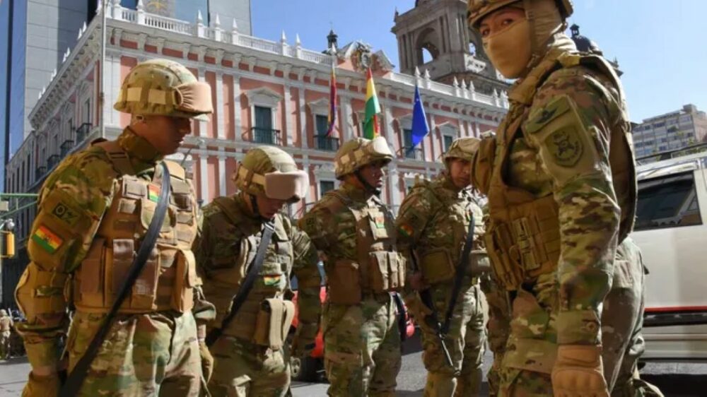 Arce denuncia un intento de golpe de Estado en Bolivia: el Ejército tomó la Casa de Gobierno