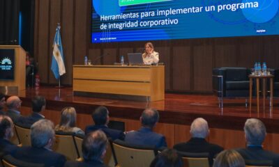 Jornada empresarial en la Legislatura Provincial.