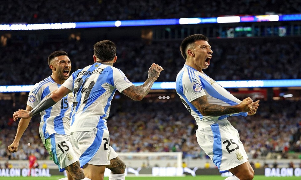 Argentina derrotó a Ecuador en los penales y se metió en las semifinales.