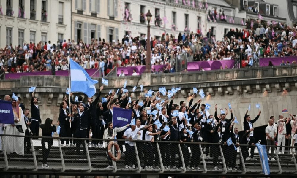 Con una impactante apertura de casi 4 horas, comenzaron los JJOO en París.