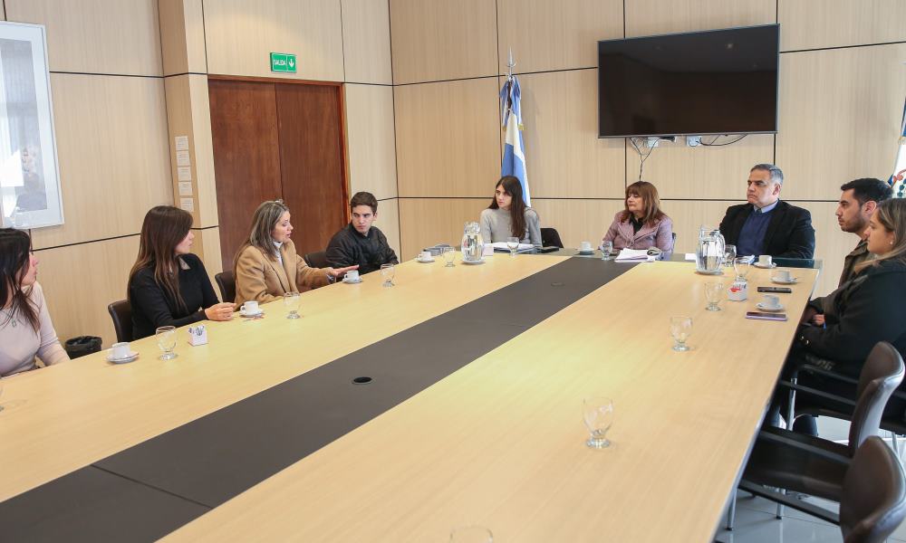 Reunión con referentes de inclusión laboral de personas con discapacidad.